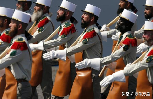 法国为什么有这么多黑人(法国总计6600多万人)(1)