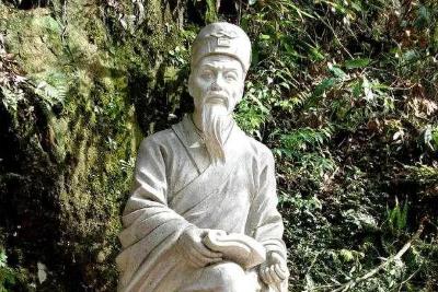 乐府诗派代表人物_新乐府诗派的领袖是谁