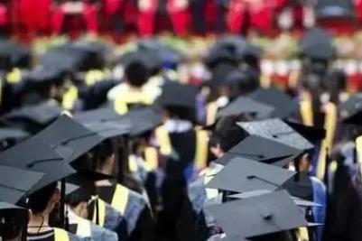 本科延毕是什么意思(本科延毕是很大的污点吗)